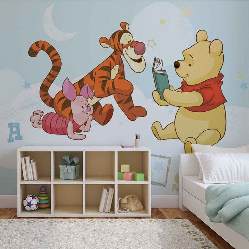 Vẽ tranh tường cho bé trai gấu Pooh