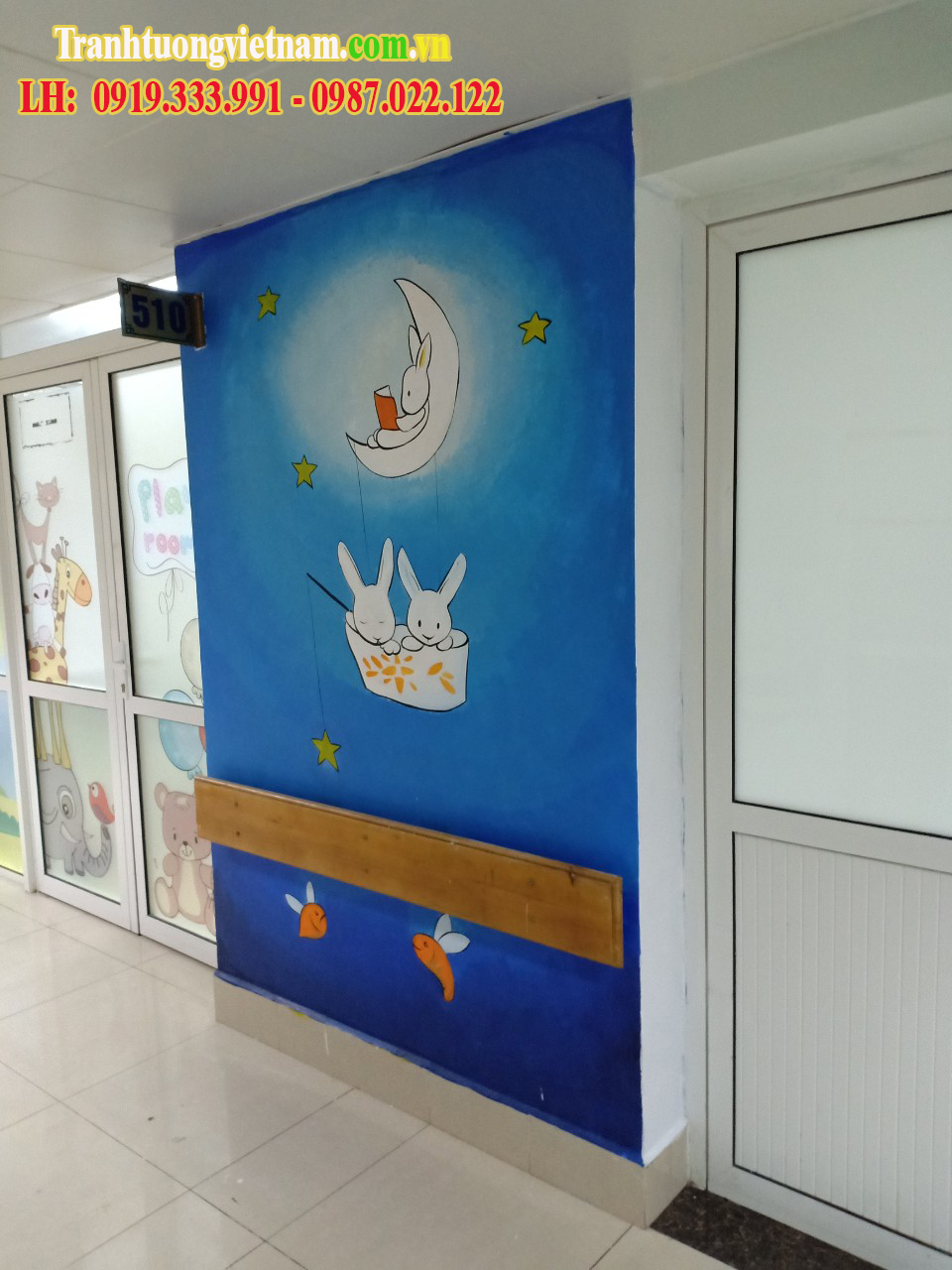 Vẽ tranh tường bệnh viện